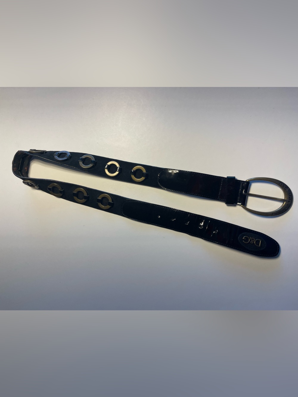Dolce & Gabbana Black Patent Leather Belt with Brass D&G Buckle and Brass Buckle - Picture 3 of 9